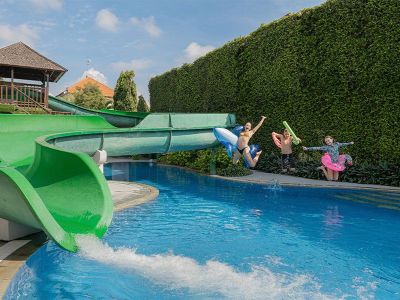 School Holiday Fun Awaits: Free Drinks & Kids Eat Free at Prime Plaza Suites Sanur!