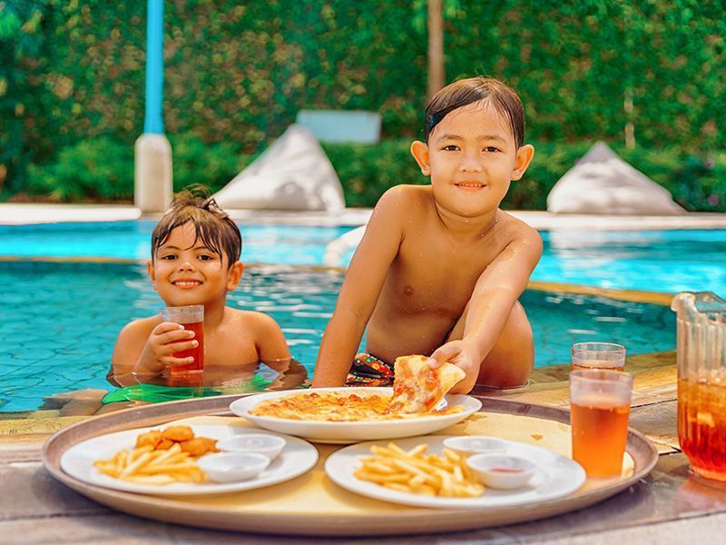 Family Fun Awaits! Kids Eat Free at Prime Plaza Suites Sanur!