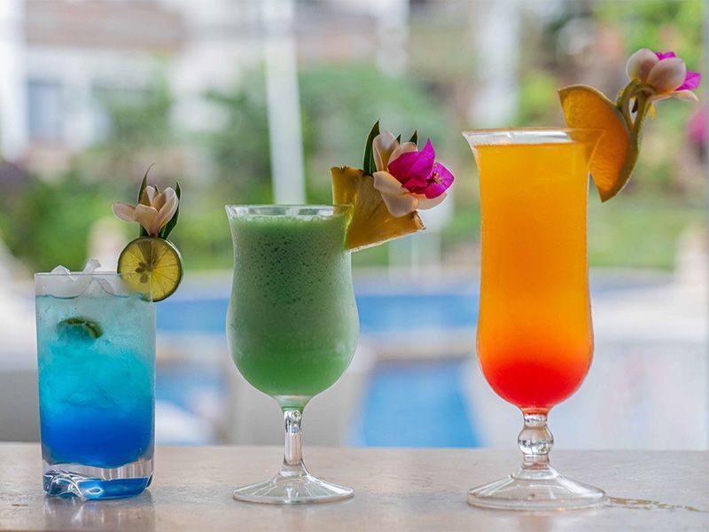 Enjoy Happy Hours Every Day at Prime Plaza Suites Sanur!